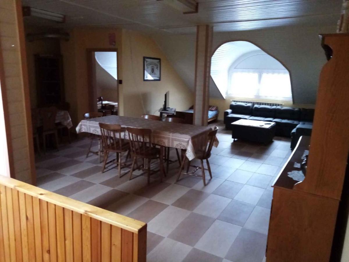 Apartment In Balatonmariafuerdo 19249 Balatonkeresztúr Eksteriør bilde